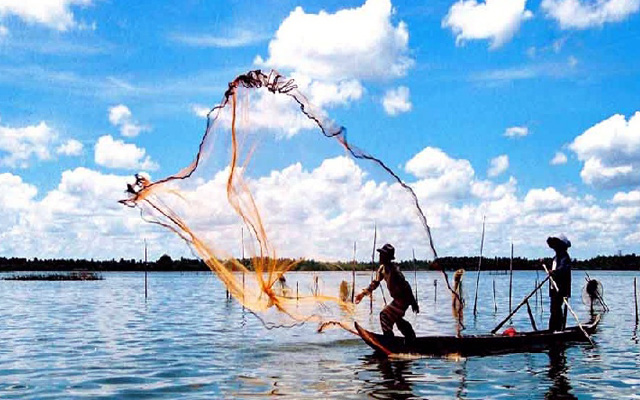 Làng Chài Hàm Ninh